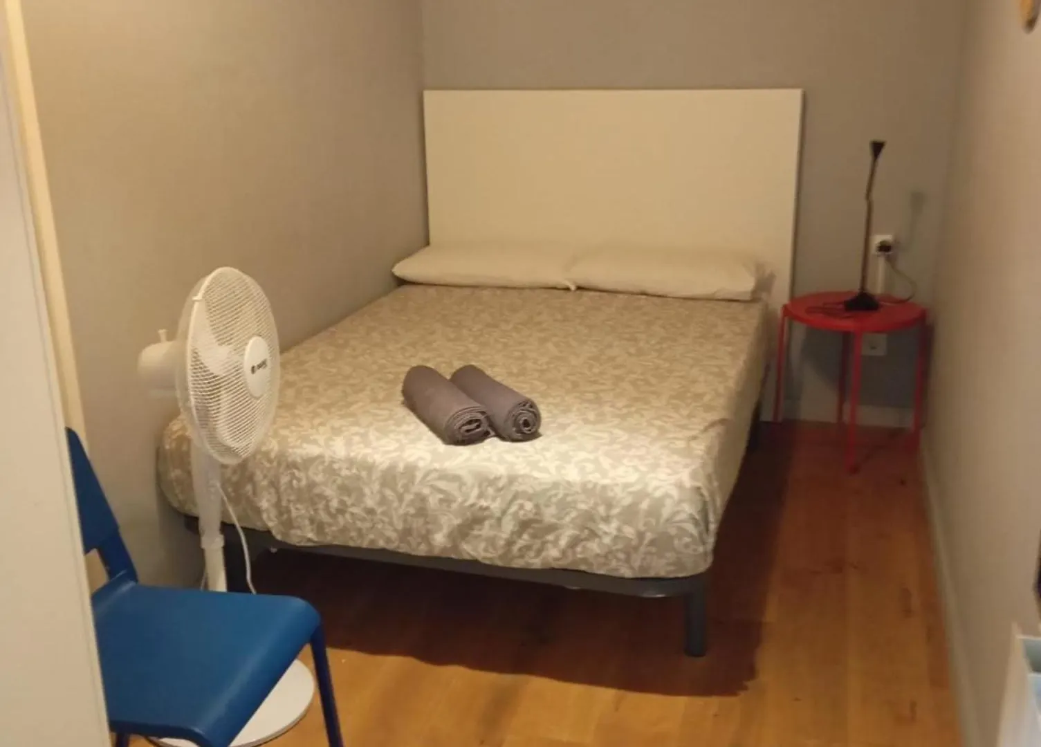 Fusina Hostel Barcelona Spain