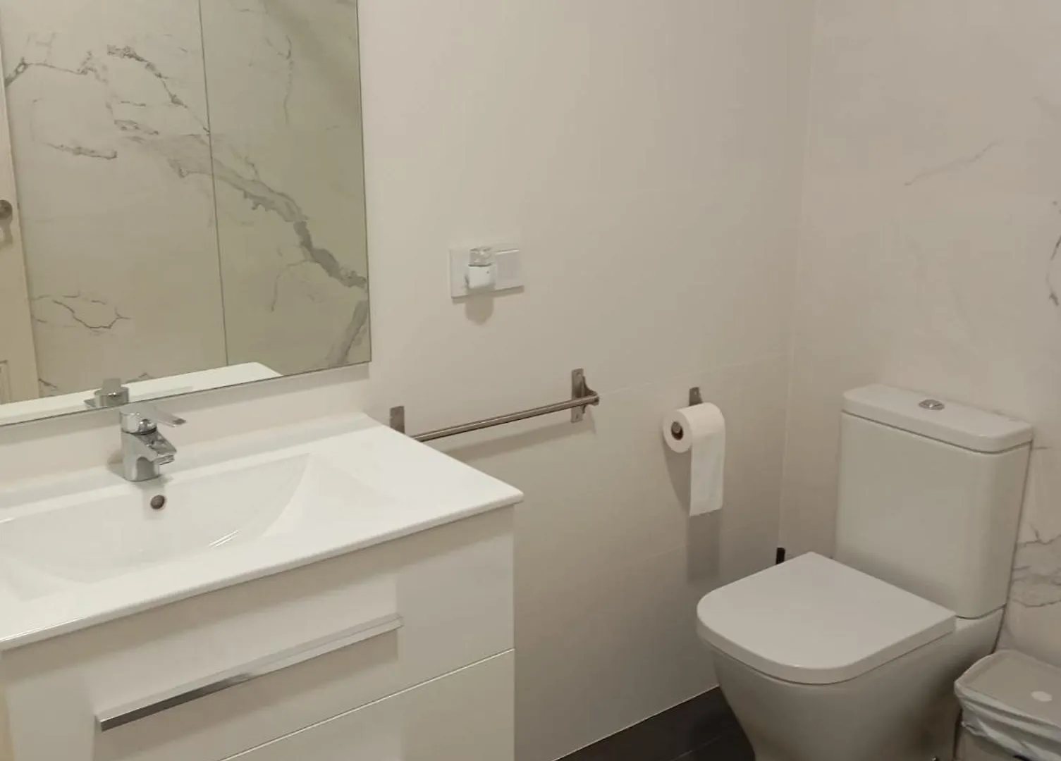 Fusina Hostel Barcelona 0*,